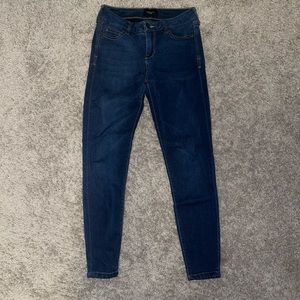 Mid rise jeans
